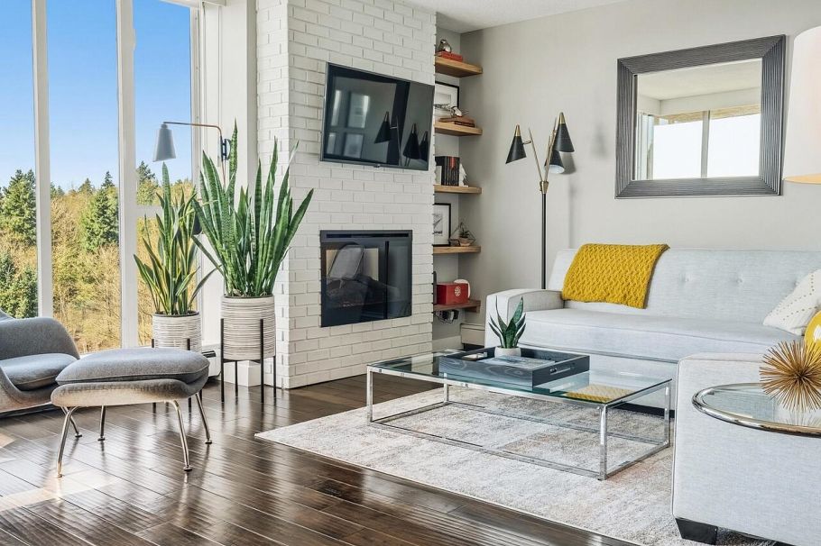 1107 3061 E Kent Avenue Vancouver, BC - 1