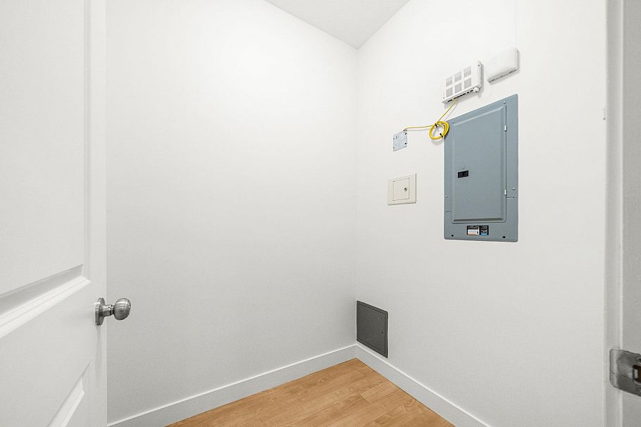 PH8 688 E 17th Avenue Vancouver, BC - 21