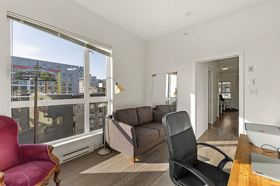 618 138 E Hastings Street Vancouver, BC - 3