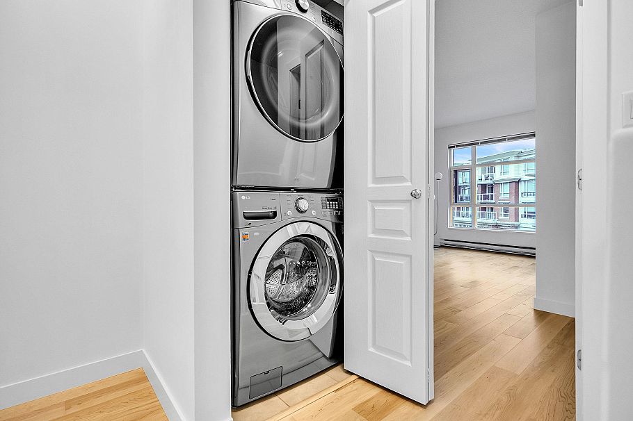 1468 Cedar Cottage Mews Vancouver, BC - 16