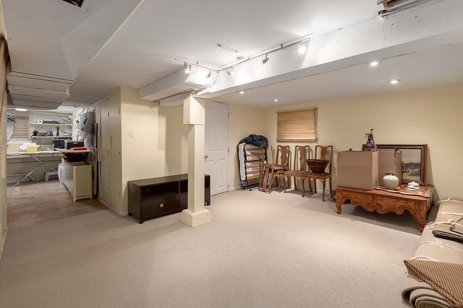 6137 Mccleery Street Vancouver, BC - 24