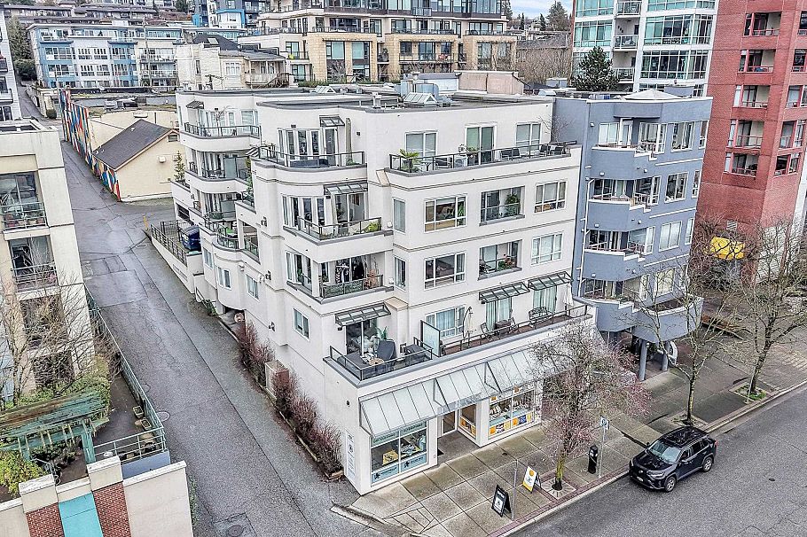 403 118 E 2nd Street North Vancouver, BC - 21