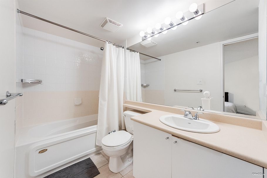 212 3278 Heather Street Vancouver, BC - 12