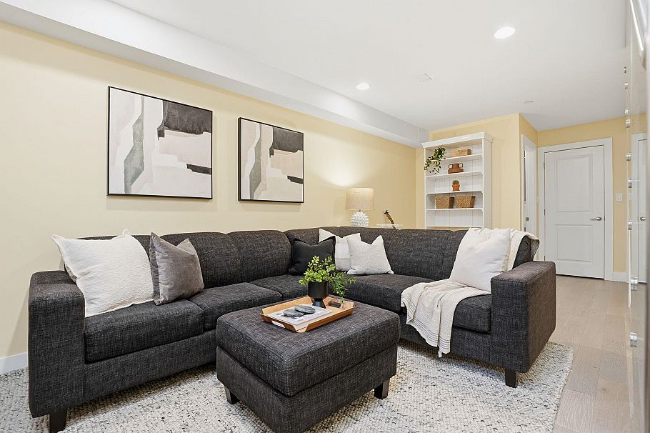 4 1851 Adanac Street Vancouver, BC - 28