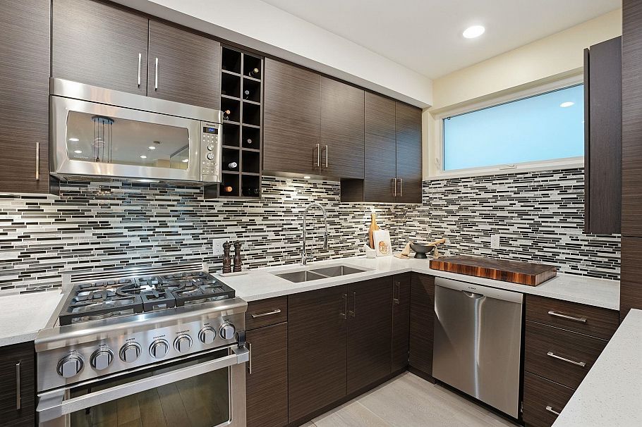 4 1851 Adanac Street Vancouver, BC - 12