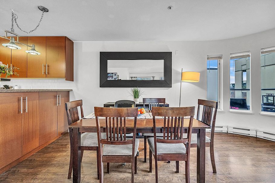 403 118 E 2nd Street North Vancouver, BC - 5