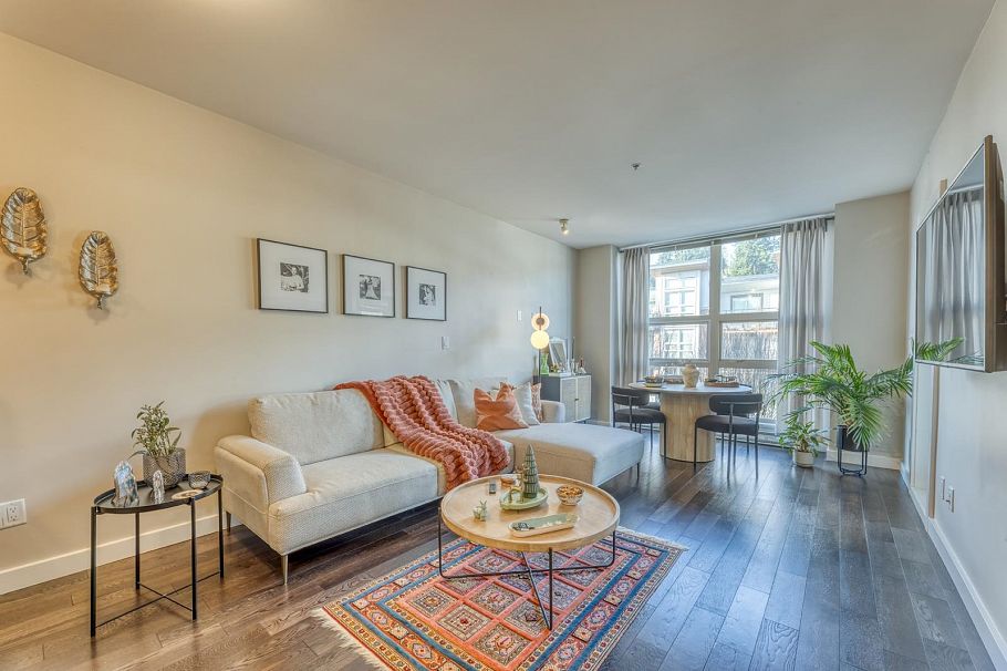 302 1182 W 16th Street North Vancouver, BC - 2