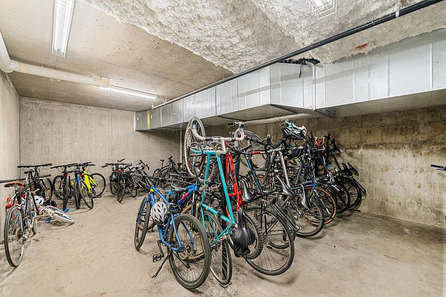 PH8 688 E 17th Avenue Vancouver, BC - 33