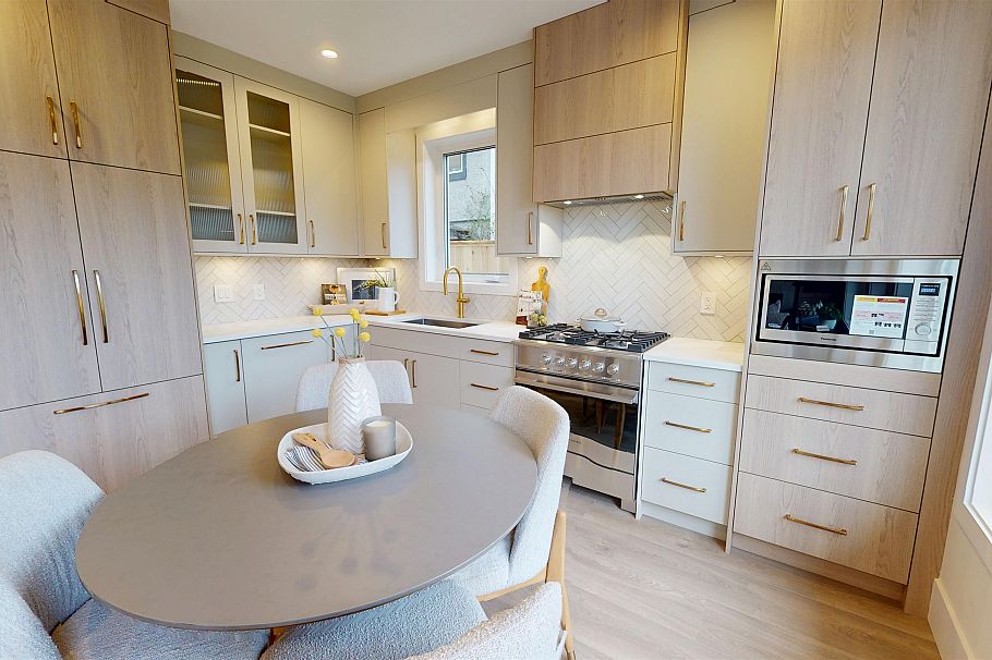 2 2528 Turner Street Vancouver, BC - 5