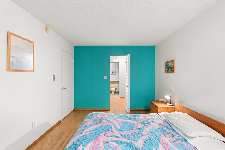 101 2320 W 40th Avenue Vancouver, BC - 11