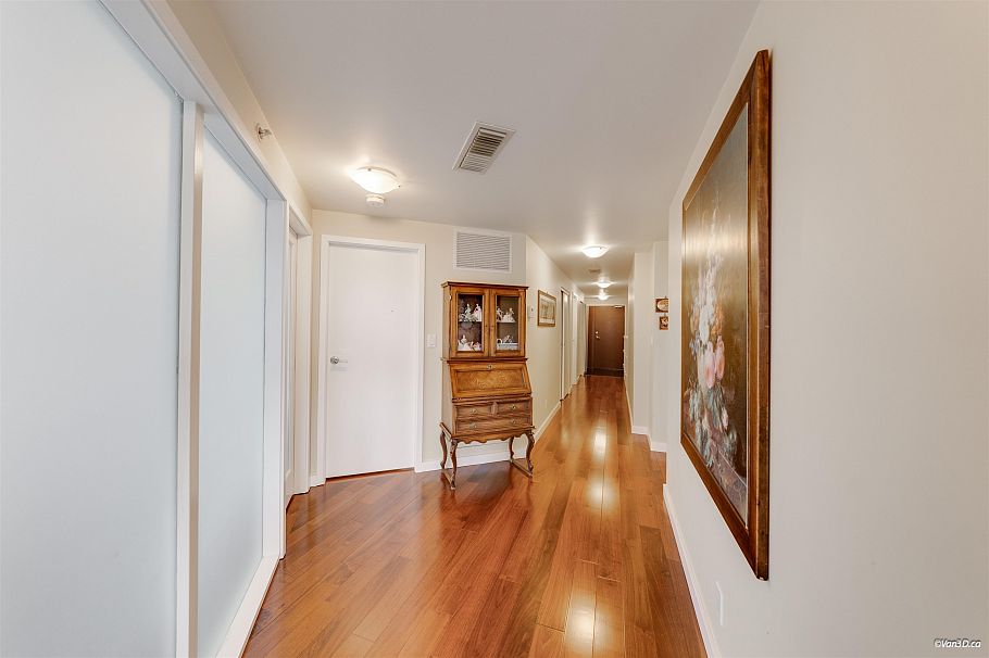 2705 918 Cooperage Way Vancouver, BC - 15