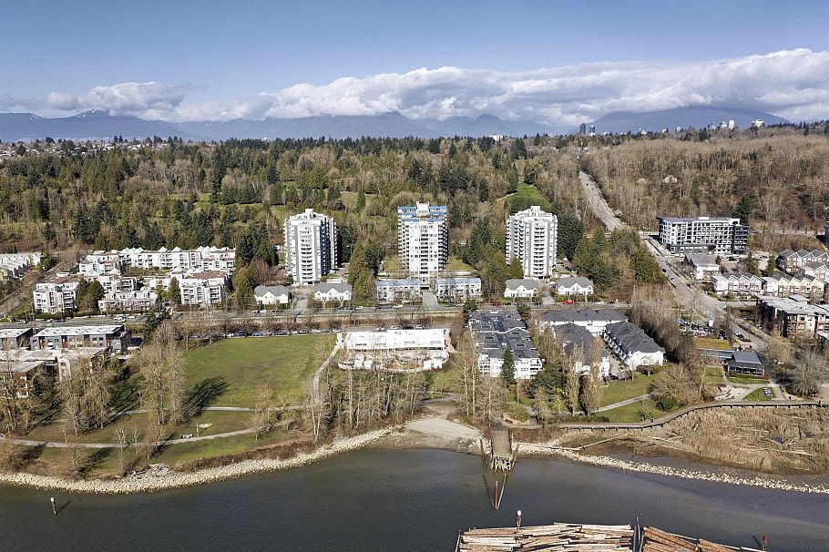 1107 3061 E Kent Avenue Vancouver, BC - 31