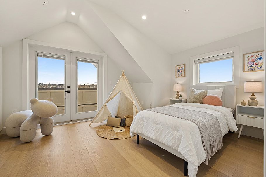 3156-2 E 8th Avenue Vancouver, BC - 15