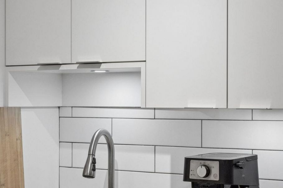 101 175 E 5th Street North Vancouver, BC - 6