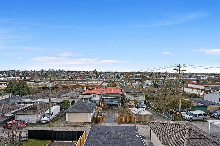 3156-2 E 8th Avenue Vancouver, BC - 20