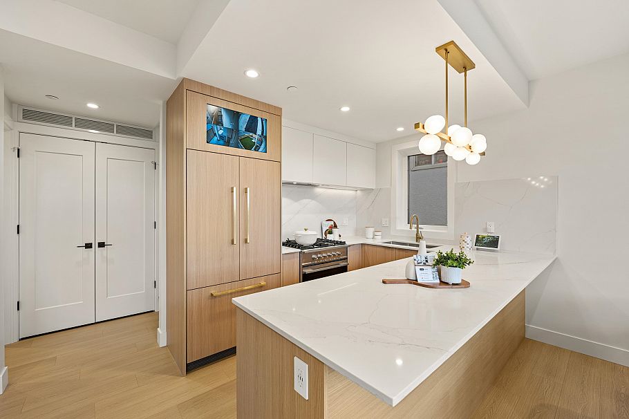 3156-2 E 8th Avenue Vancouver, BC - 7