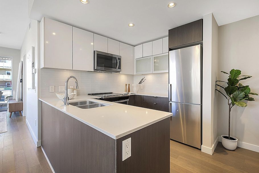 306 688 E 19th Avenue Vancouver, BC - 11