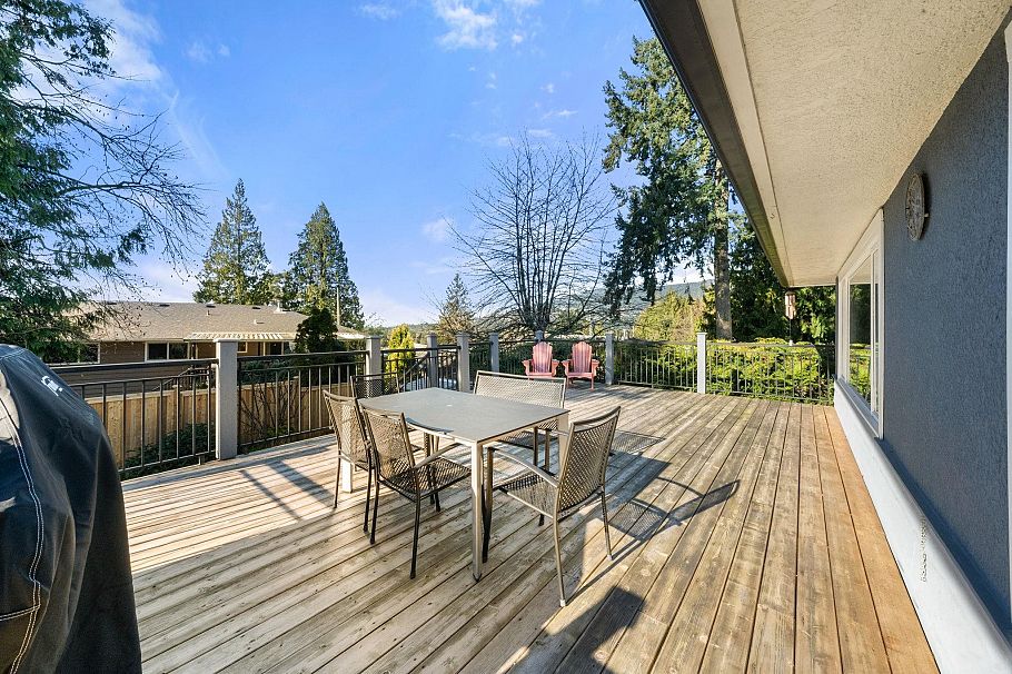 759 Winona Avenue North Vancouver, BC - 23