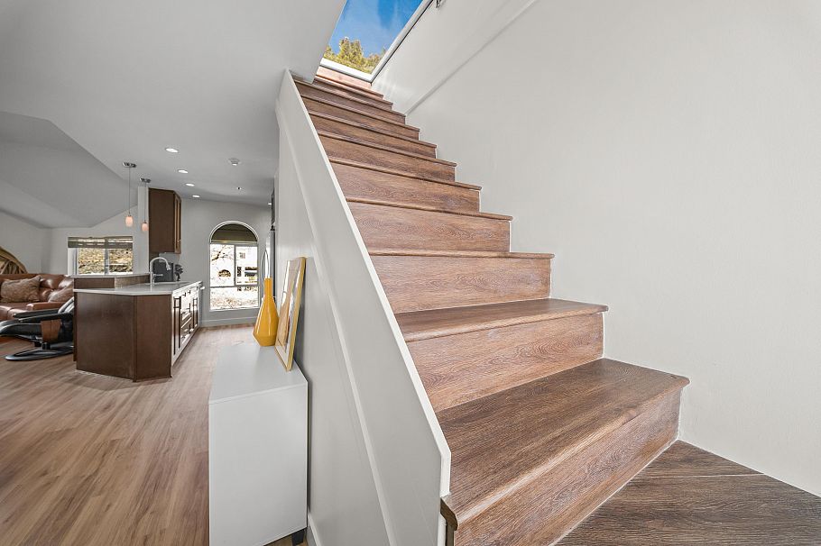 406 888 W 13th Avenue Vancouver, BC - 23