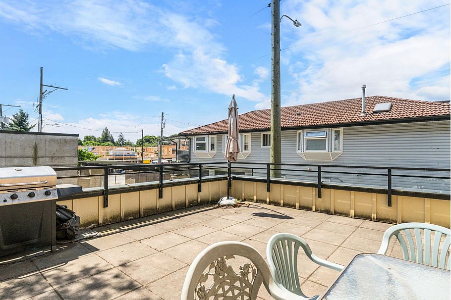 PH8 688 E 17th Avenue Vancouver, BC - 30