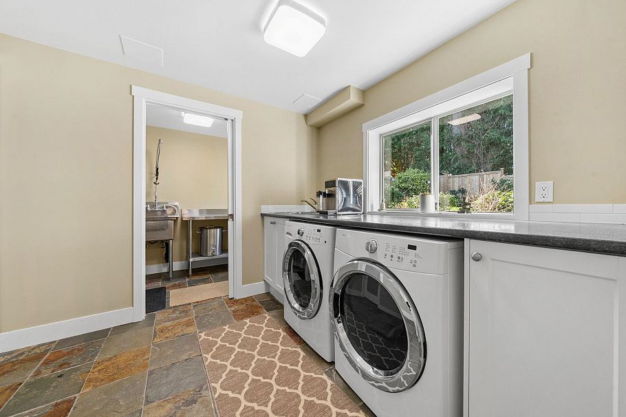 759 Winona Avenue North Vancouver, BC - 17