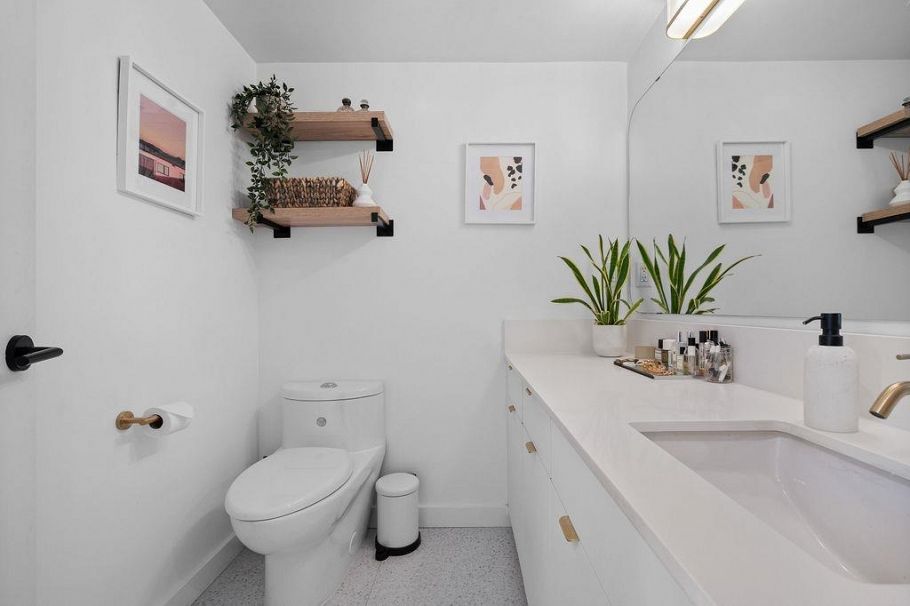 404 888 W 13th Avenue Vancouver, BC - 20