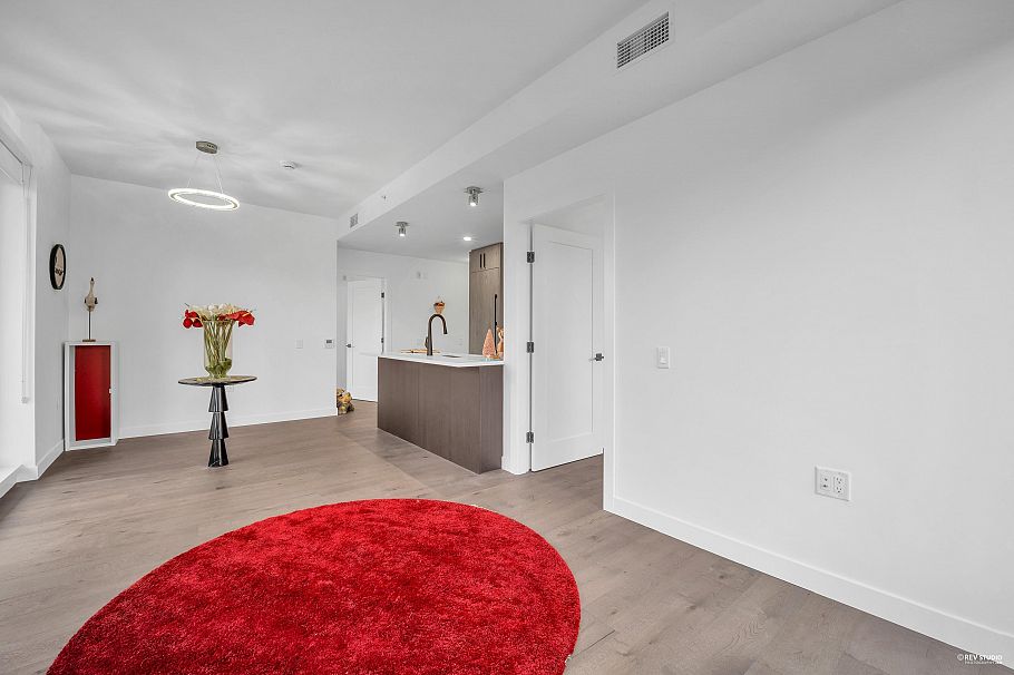 305 6859 Cambie Street Vancouver, BC - 9