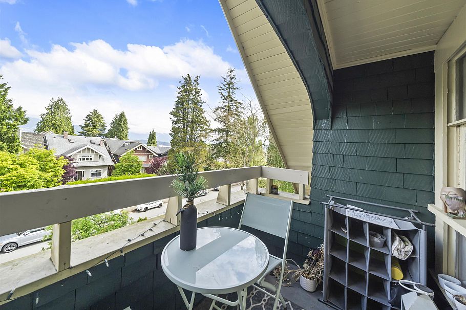 3550 W 1st Avenue Vancouver, BC - 18