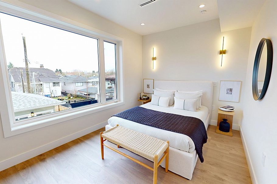 2 2528 Turner Street Vancouver, BC - 10