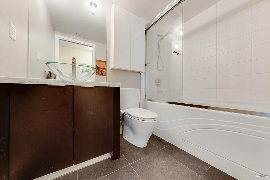 2705 918 Cooperage Way Vancouver, BC - 21