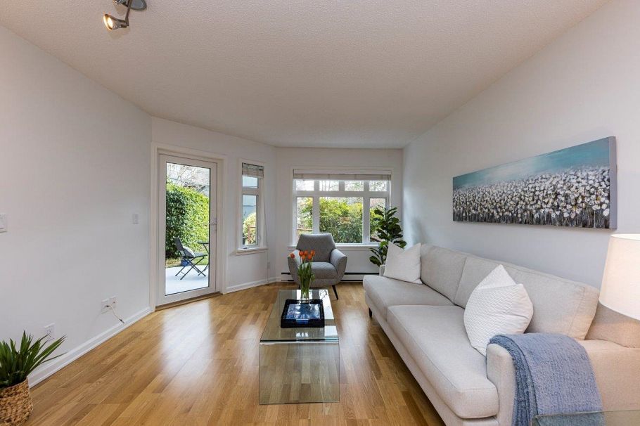 201 2800 Chesterfield Avenue North Vancouver, BC - 5