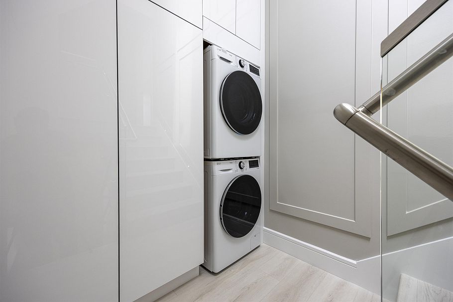 2 5808 Lanark Street Vancouver, BC - 17