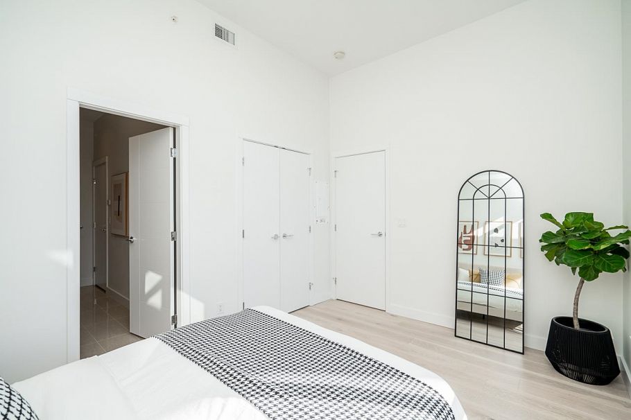 PH501 1295 Conifer Street North Vancouver, BC - 19