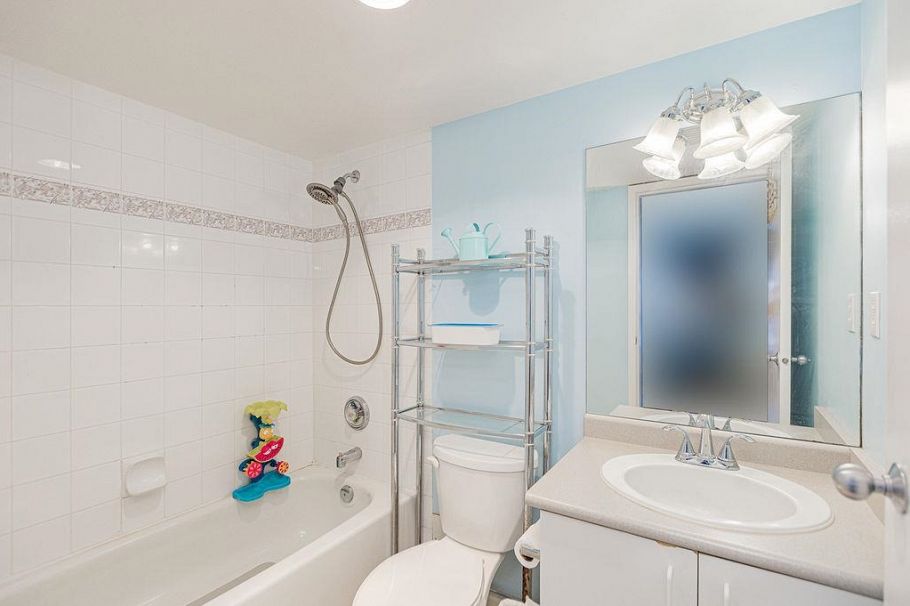 1702 811 Helmcken Street Vancouver, BC - 15