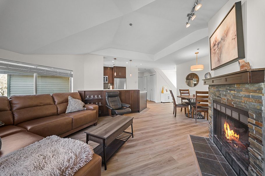 406 888 W 13th Avenue Vancouver, BC - 13