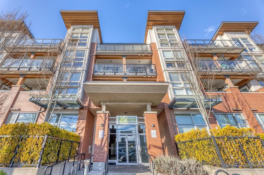 302 1182 W 16th Street North Vancouver, BC - 1