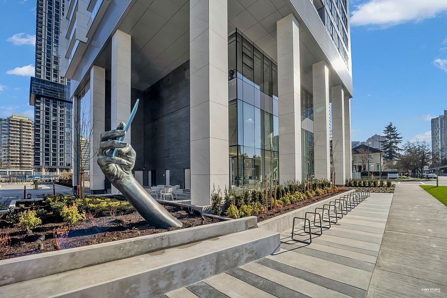 1702 6087 Wilson Avenue Burnaby, BC - 3