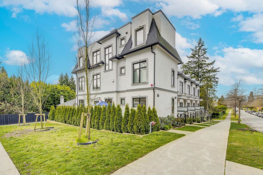 7709 Granville Street Vancouver, BC - 9