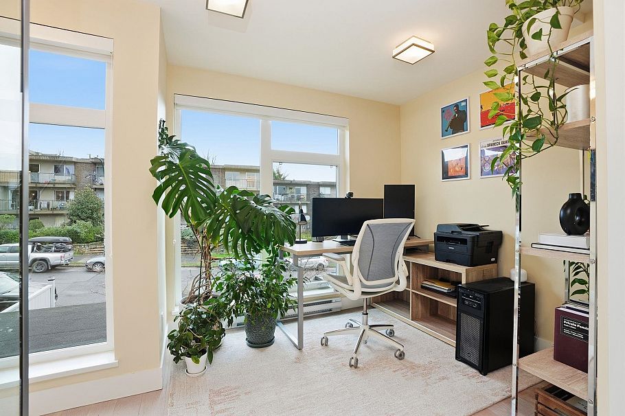 4 1851 Adanac Street Vancouver, BC - 18