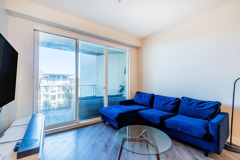 303 1768 Gilmore Avenue Burnaby, BC - 4