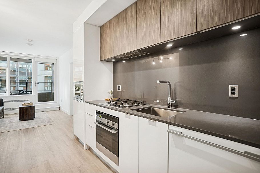 507 209 E 7th Avenue Vancouver, BC - 9