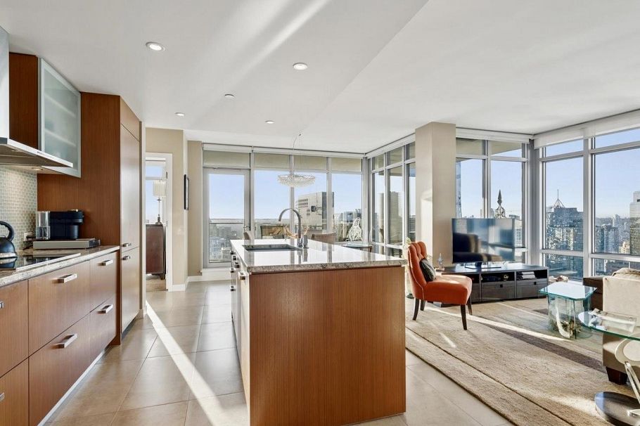 2902 1028 Barclay Street Vancouver, BC - 2