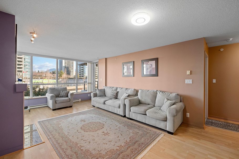 705 2088 Madioson Avenue Burnaby, BC - 2