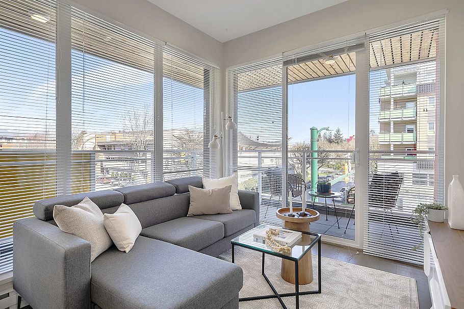 306 688 E 19th Avenue Vancouver, BC - 2