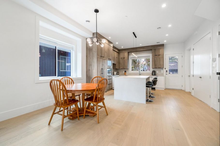 769 W 53rd Avenue Vancouver, BC - 7