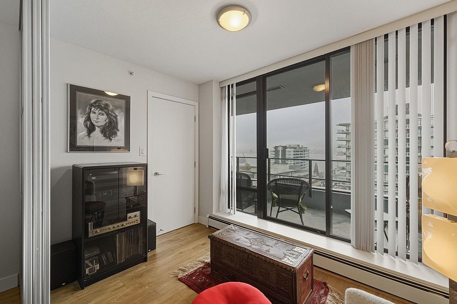 1102 151 W 2nd Street North Vancouver, BC - 25