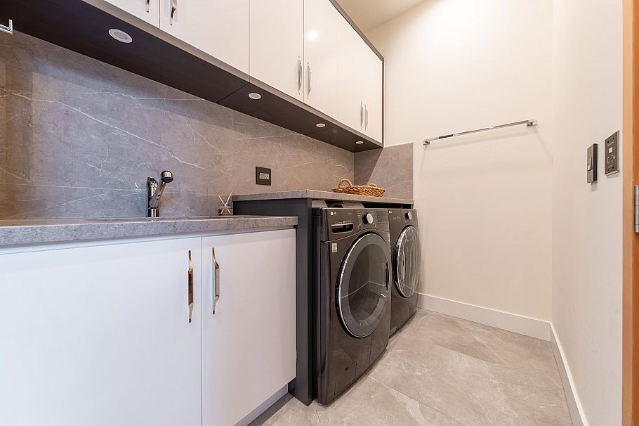 2863 W King Edward Avenue Vancouver, BC - 28