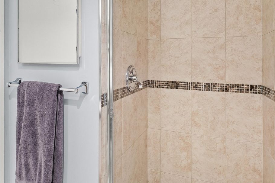 403 1436 Harwood Street Vancouver, BC - 11