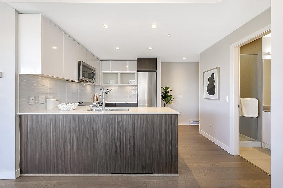 306 688 E 19th Avenue Vancouver, BC - 12