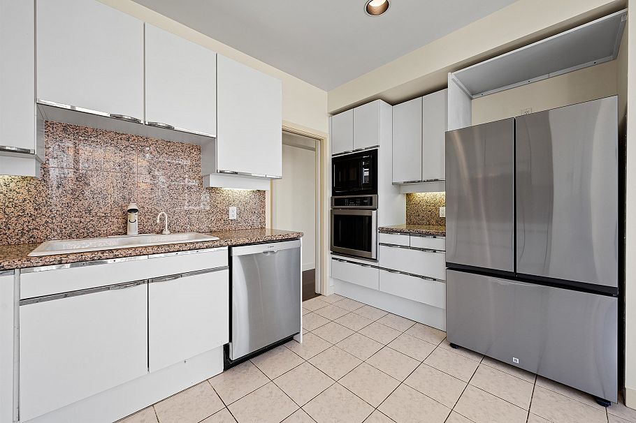 10A 1500 Alberni Street Vancouver, BC - 11